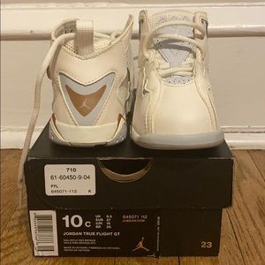 Jordan True Flight GT